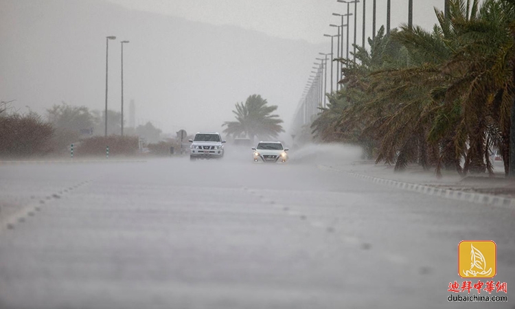 Wather-Rain-Abu-Dhabi-750.jpeg