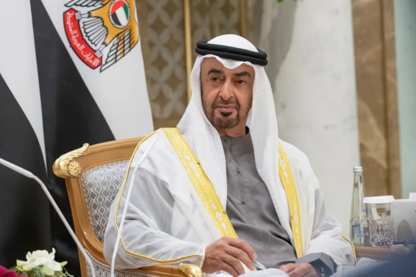 阿联酋总统将在阿布扎比建造七座以七个酋长国命名的清...