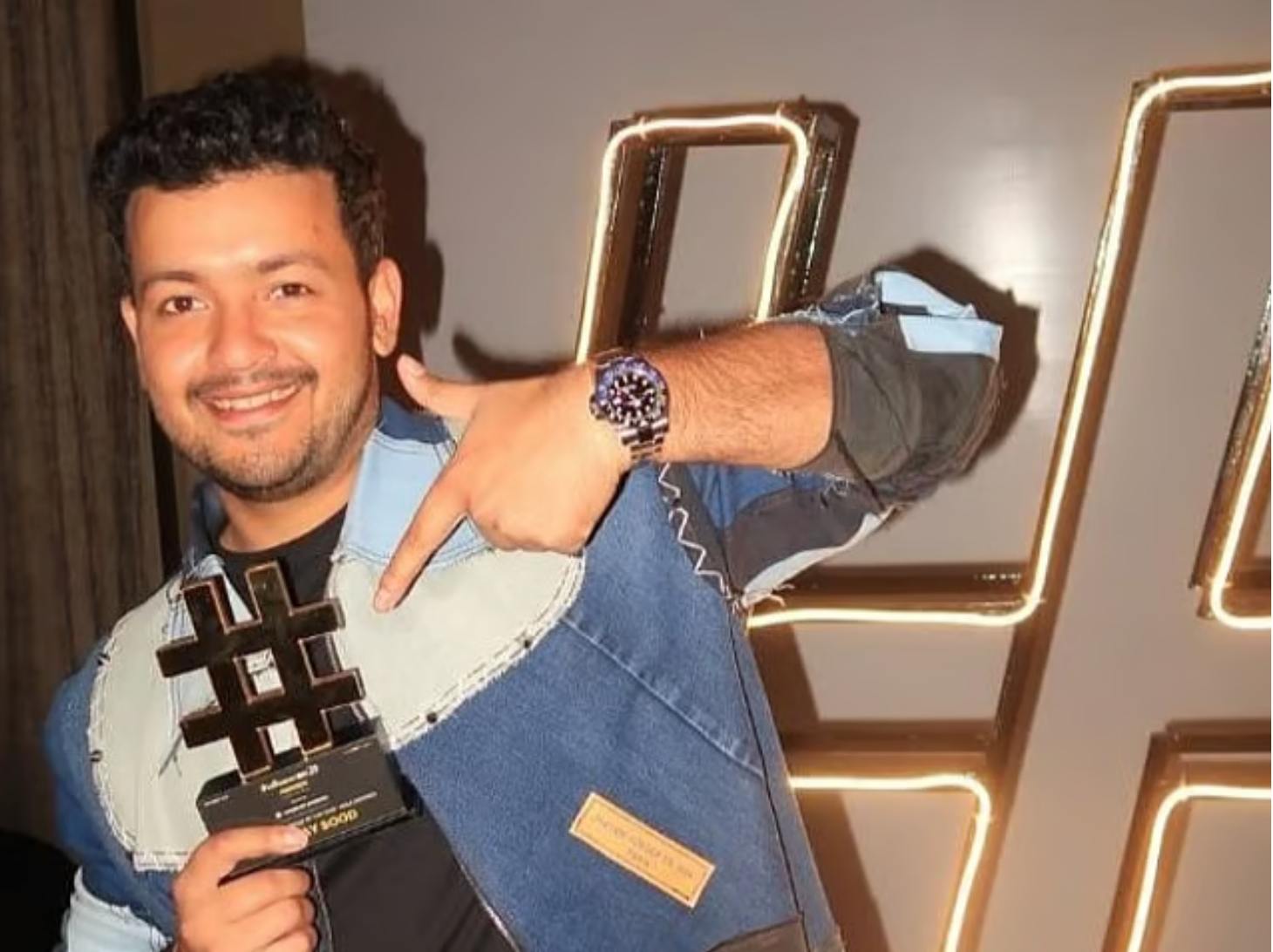 迪拜知名旅行博主拉斯维加斯意外身亡 官方确认系芬太尼...