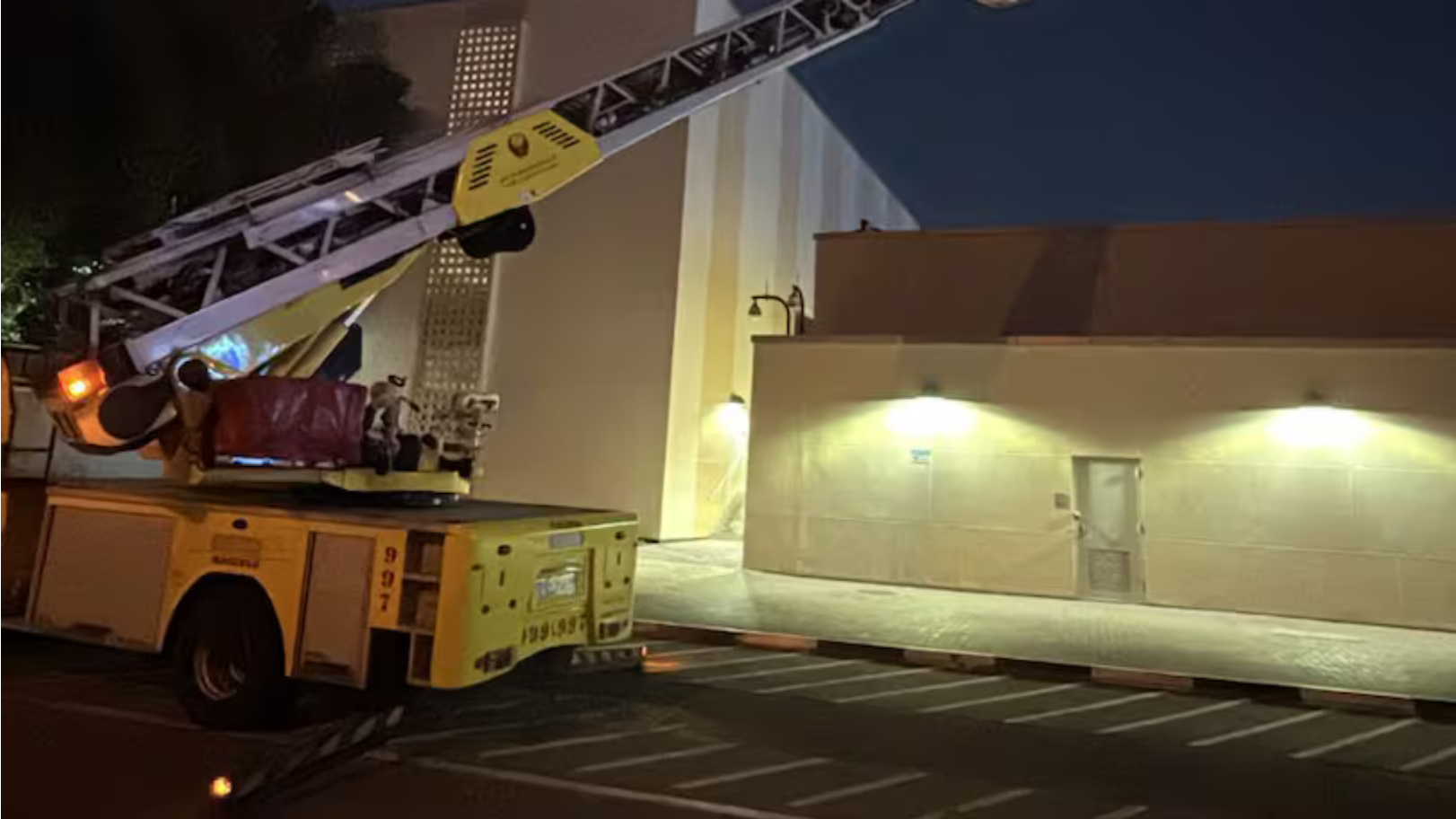 美国驻迪拜领事馆发生火灾，系无人机所致