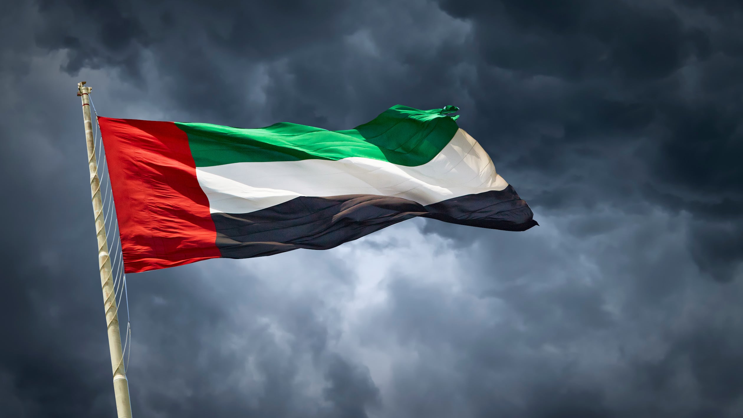 伊朗称成功打击美军驻阿联酋基地