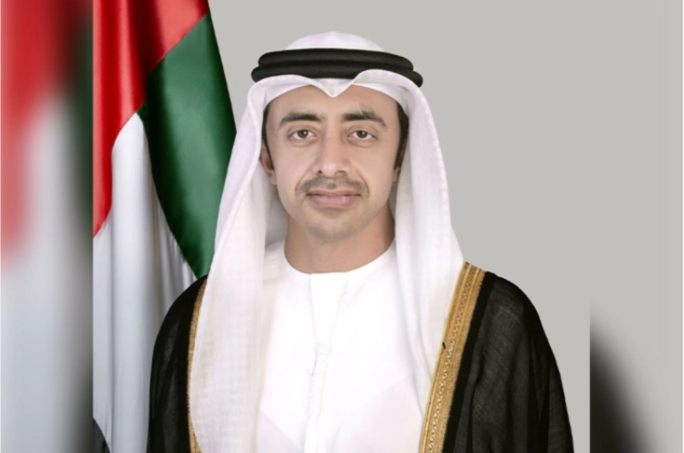 阿联酋外长强烈谴责针对该地区民用设施的袭击