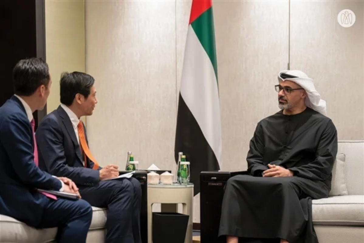 阿布扎比王储访华期间会见雷军、曾毓群等企业家