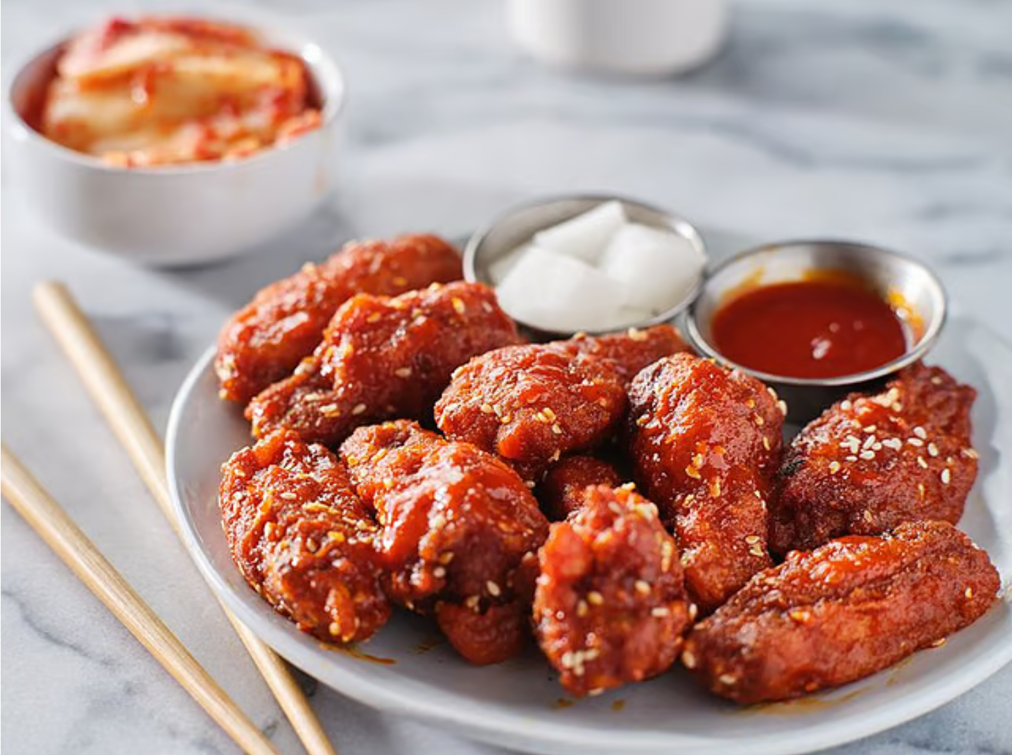 迪拜的160家餐厅8月份都在做一件事：把特价菜降到10迪拉姆