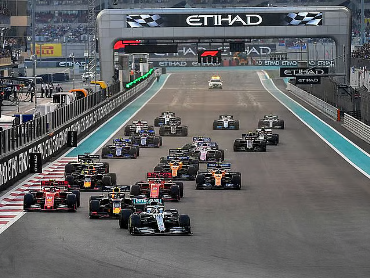 车迷注意：F1阿布扎比收官战门票还有少量余票